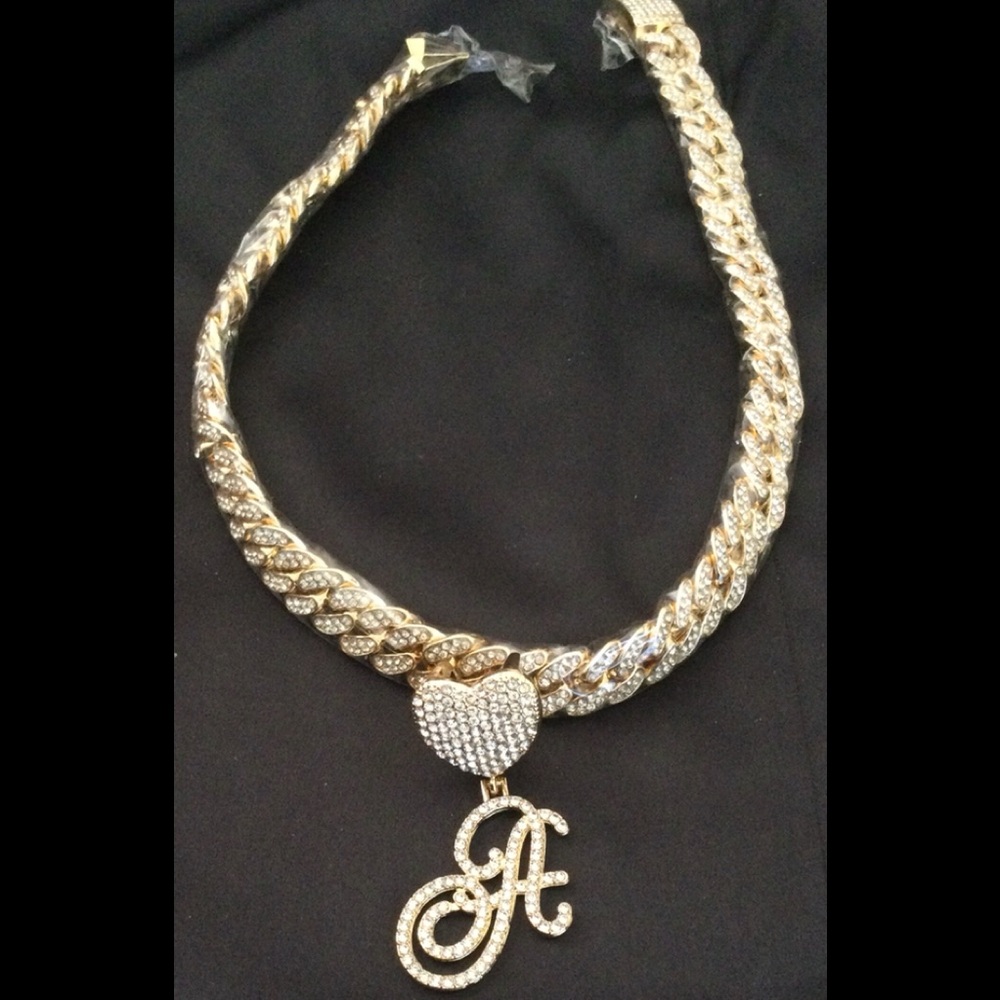 Costume gold and rhinestone necklace